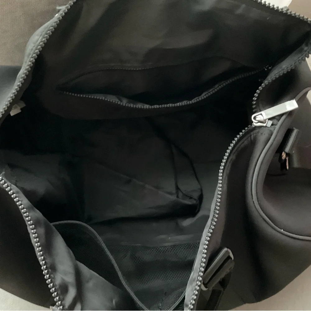 Alo Yoga Traverse Duffle Black/Silver